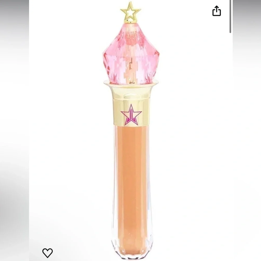 Magic star full coverage Jeffree star C13.5 Medium skin golden liquid cover up